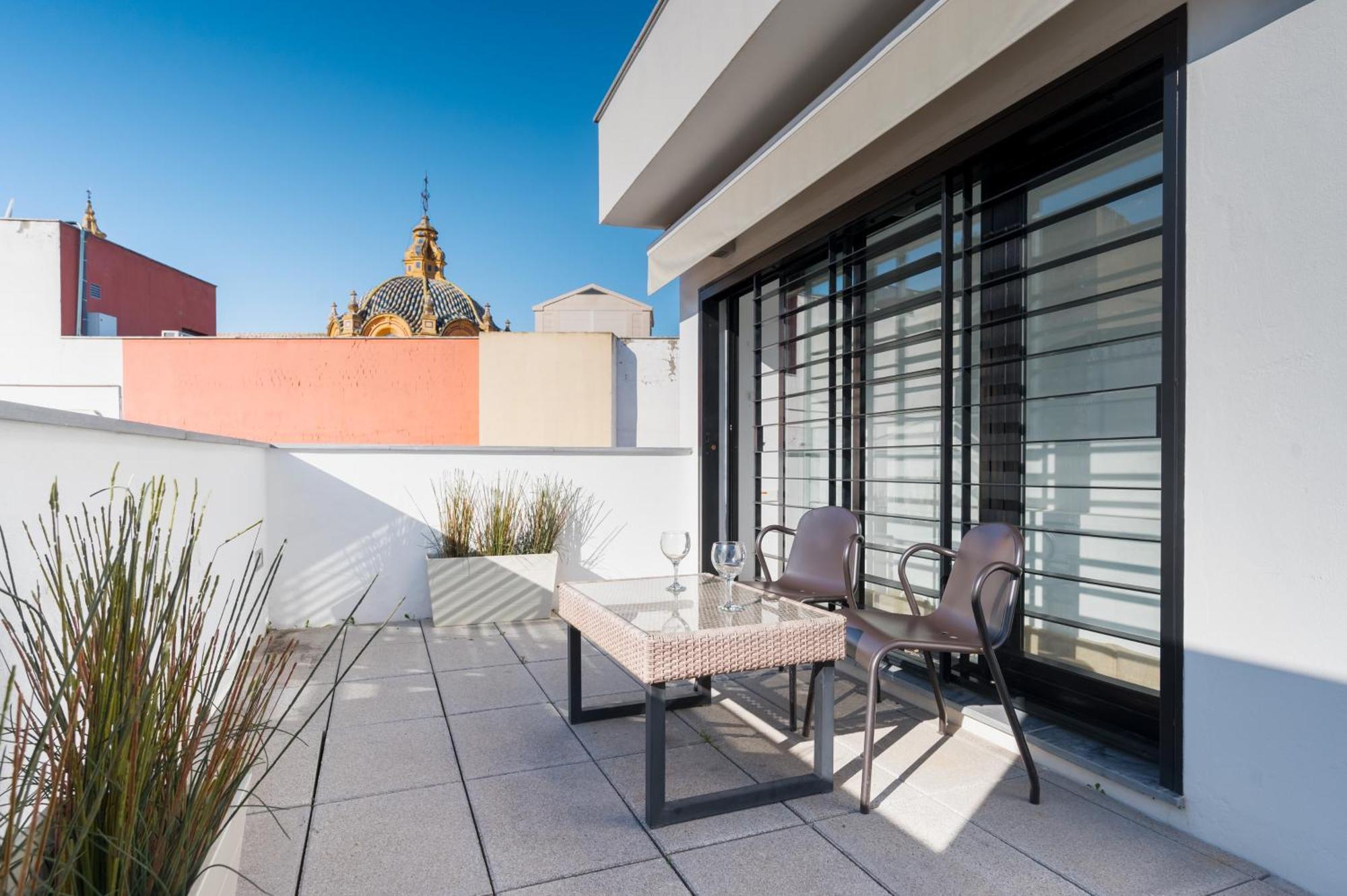 Attic With Terrace- 1Bd 1Bth- Corral Del Rey Sevilha Exterior foto