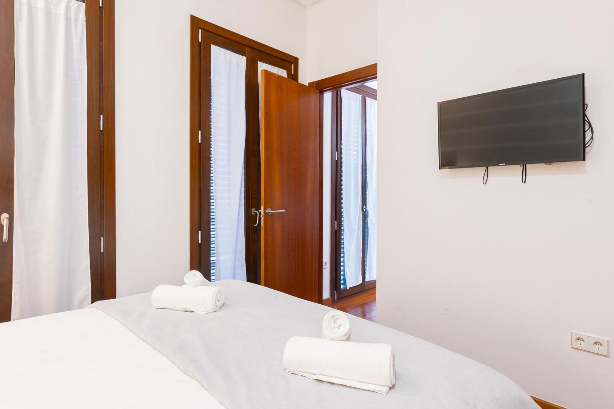 Attic With Terrace- 1Bd 1Bth- Corral Del Rey Sevilha Exterior foto