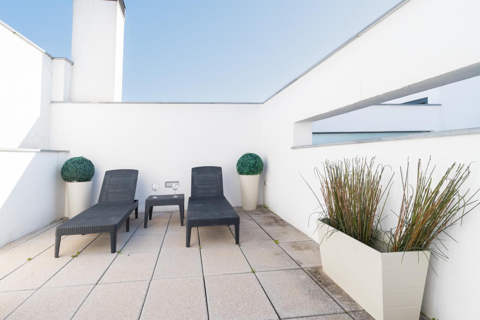 Attic With Terrace- 1Bd 1Bth- Corral Del Rey Sevilha Exterior foto