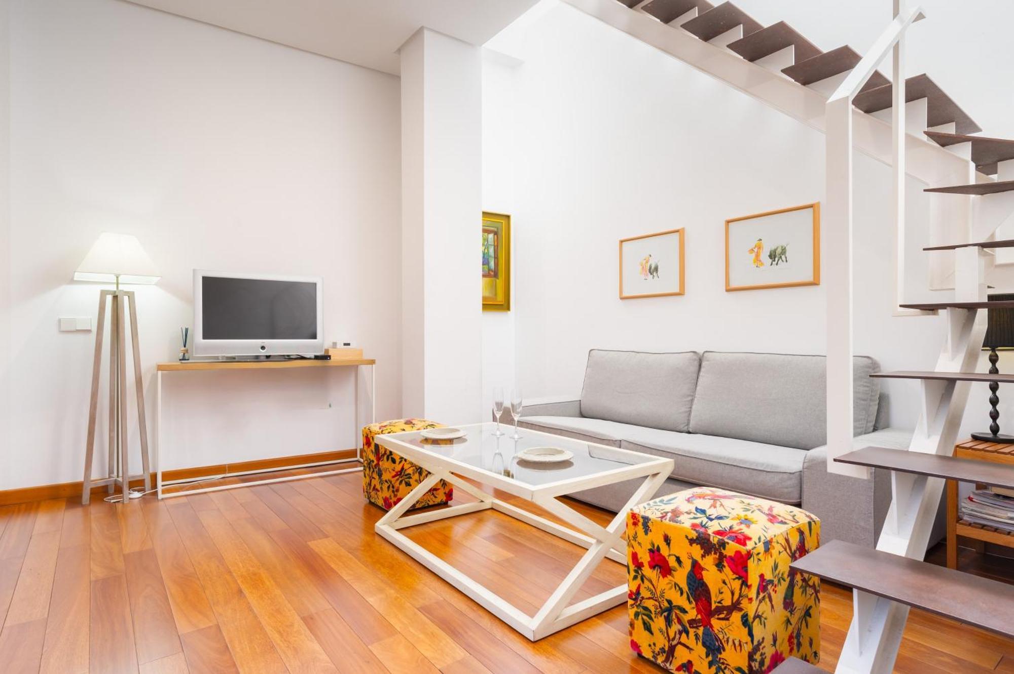 Attic With Terrace- 1Bd 1Bth- Corral Del Rey Sevilha Exterior foto